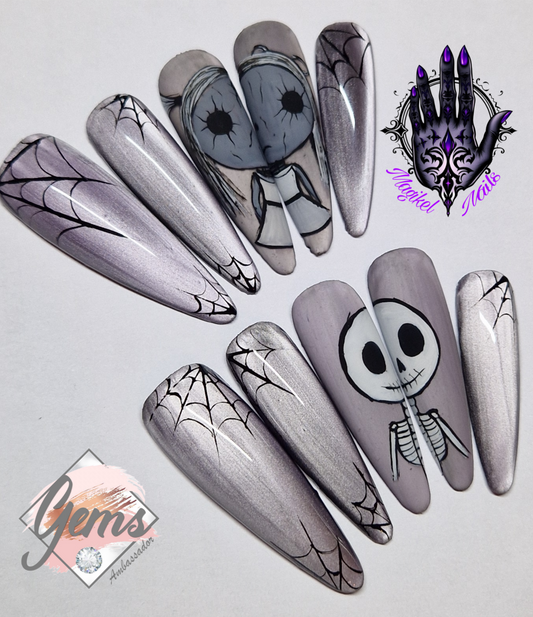 Halloween haunted doll and skellington silver catseye press on nails